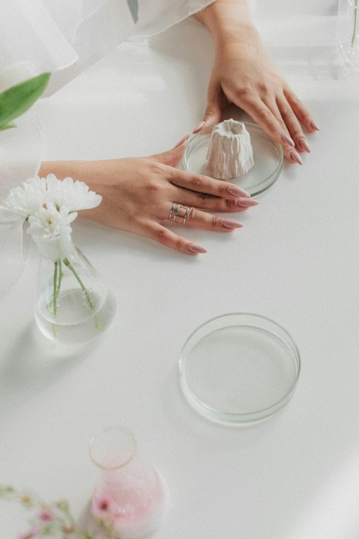 Achieving the Perfect White Tip Nail Design: A Comprehensive Guide